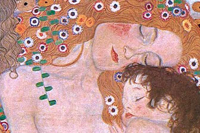 Gustav Klimt nació en Viena, en 1862, en una familia de clase media baja de origen moravo. Su padre, Ernst Klimt, trabajaba como grabador y orfebre, ganando muy poco, y la infancia del artista transcurrió en relativa pobreza. El pintor tendría que mantener a su familia económicamente durante toda su vida.